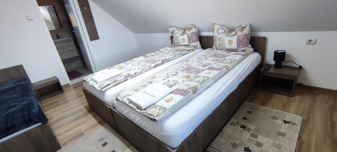 Farkaslaki Panorama Vendeghaz Hotel Lupeni  Luaran gambar