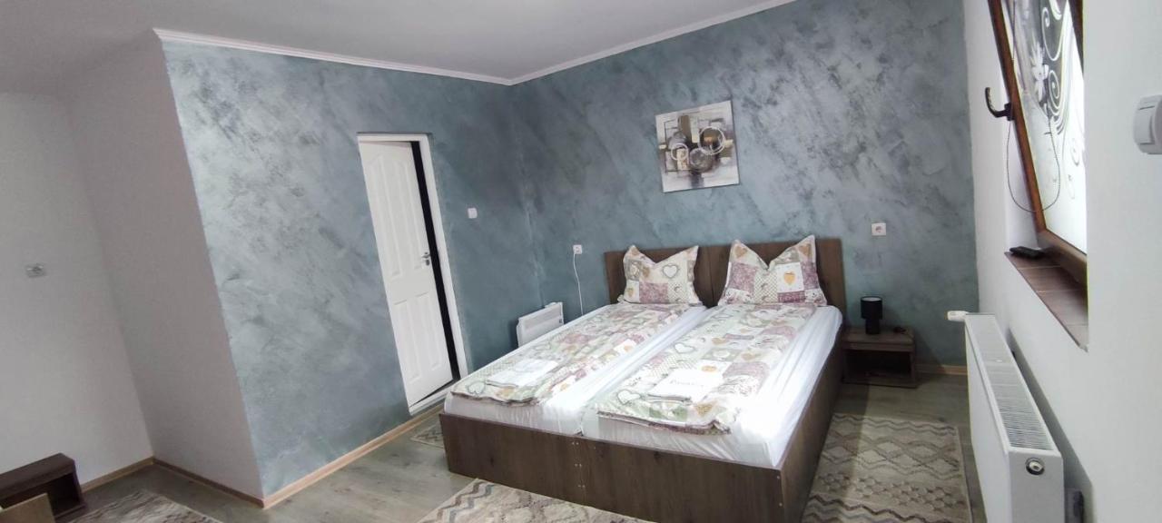 Farkaslaki Panorama Vendeghaz Hotel Lupeni  Luaran gambar